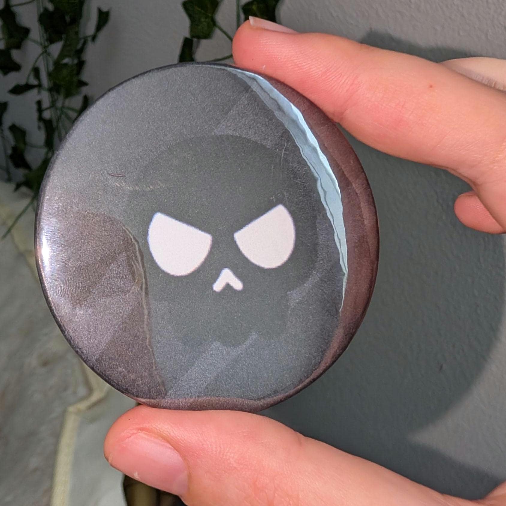 Mewgenics Class Collar Magnets and Pins (2.25 inch)